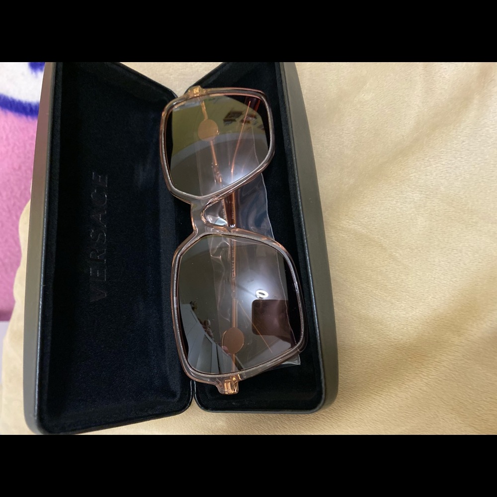 VERSACE SUNGLASSES